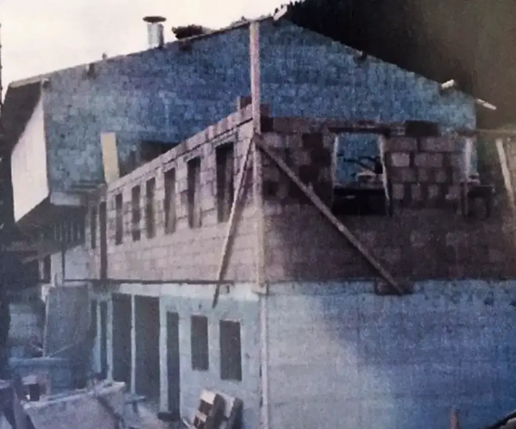 haus-aussergraben-wiederaufbau-1986